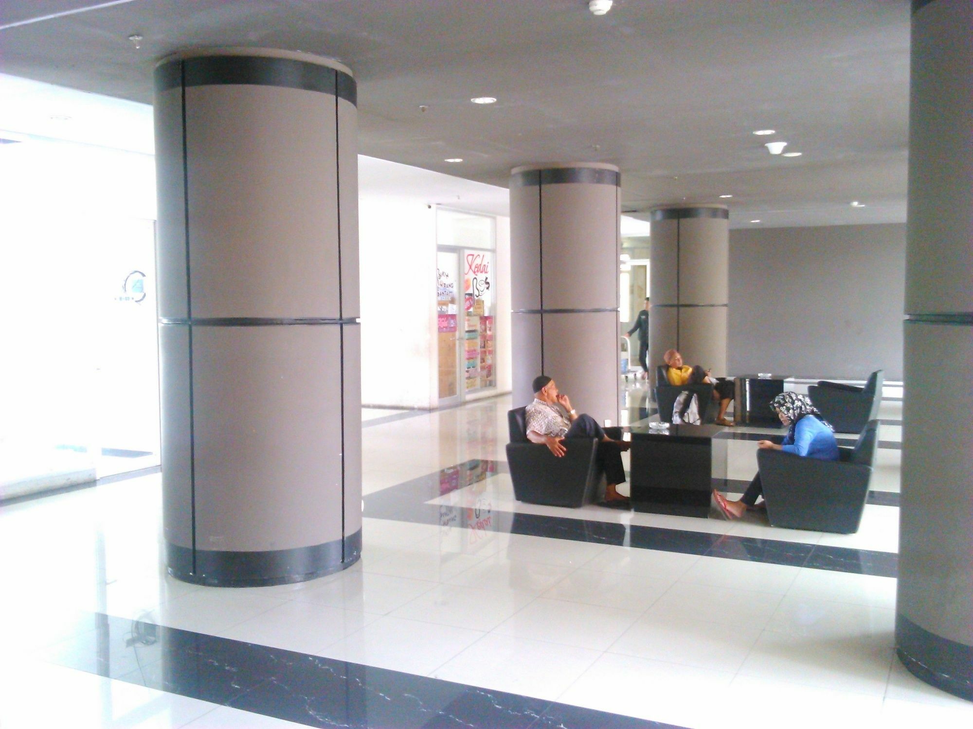 The Suites Metro Apartment - Putri Bandung Luaran gambar
